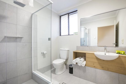 Nightcap At Kawana Waters Hotel - South Australia Travel 3