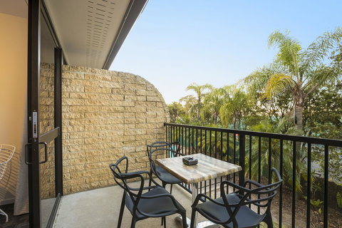 Nightcap At Kawana Waters Hotel - South Australia Travel 33