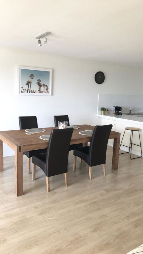 Sunshine Beach Luxe Apartment - South Australia Travel 3