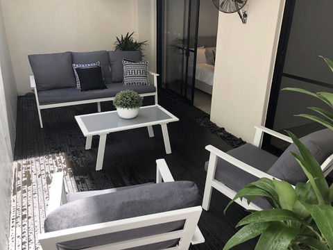 Sunshine Beach Luxe Apartment - South Australia Travel 31