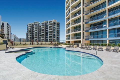 Mantra Mooloolaba Beach - South Australia Travel 10