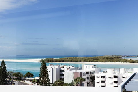 Ocean Views Resort Caloundra - South Australia Travel 8