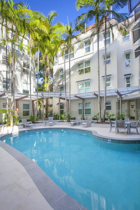 Emerald Noosa - South Australia Travel 0