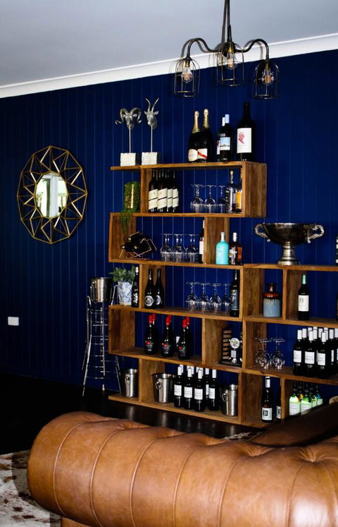 Clermont Country Motor Inn - South Australia Travel 13