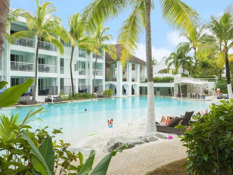 Beach Club Port Douglas Luxury Apartments - South Australia Travel 0