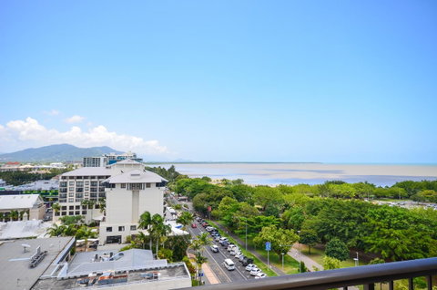 Pacific Hotel Cairns - South Australia Travel 7