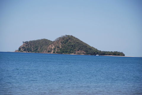 Sanctuary Palm Cove - South Australia Travel 11