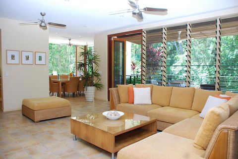 Sanctuary Palm Cove - South Australia Travel 18