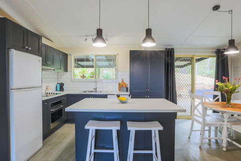 Bed & Breakfast 1 Bedroom Guest House - South Australia Travel 10