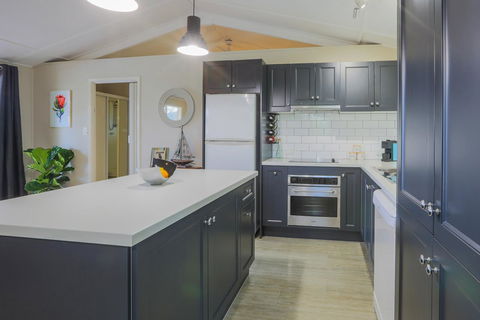 Bed & Breakfast 1 Bedroom Guest House - South Australia Travel 14