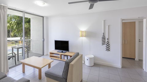 Oaks Port Douglas Resort - South Australia Travel 12