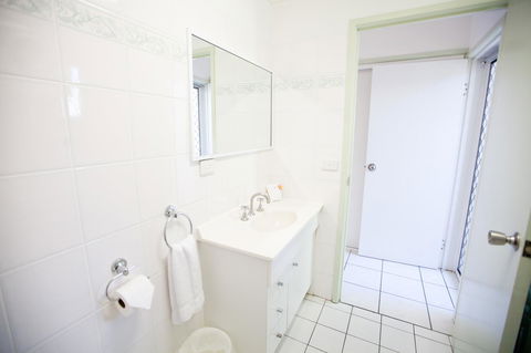 Trinity Beach Pacific - South Australia Travel 9