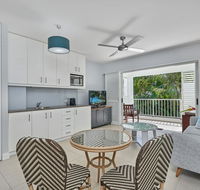 Couples private spa beach getaway