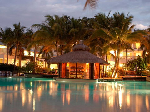 Palm Cove Paradise - Couples Spa Beach Getaway - South Australia Travel 16