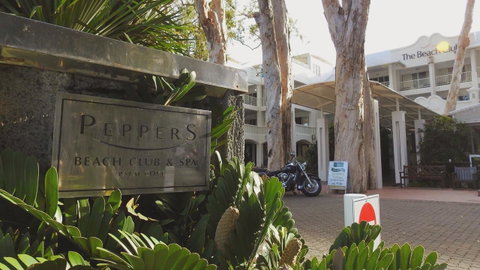 Palm Cove Paradise - Couples Spa Beach Getaway - South Australia Travel 2
