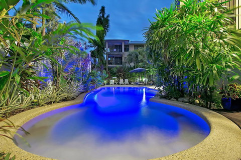 Sea Point On Trinity Beach - South Australia Travel 29