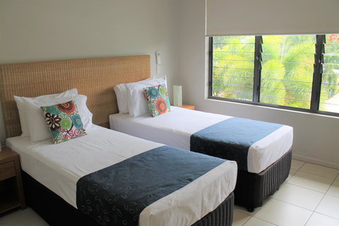 Sea Point On Trinity Beach - South Australia Travel 14