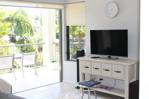 Sea Point On Trinity Beach - South Australia Travel 15