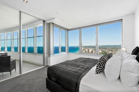 Q1 Resort & Spa - Official - South Australia Travel 35