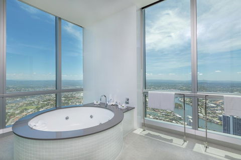 Q1 Resort & Spa - Official - South Australia Travel 28