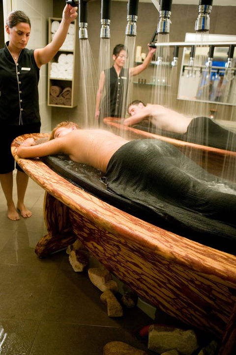 Q1 Resort & Spa - Official - South Australia Travel 18