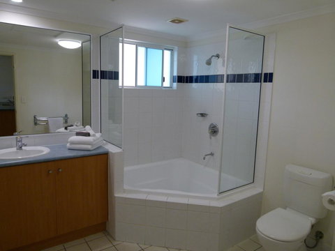 Madison Ocean Breeze Apartments - South Australia Travel 34