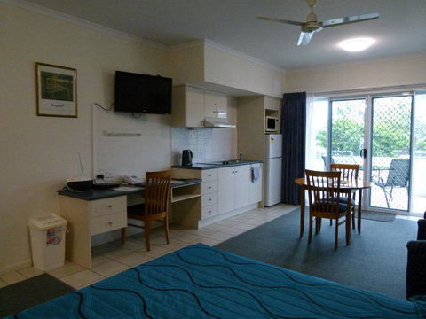 Madison Ocean Breeze Apartments - South Australia Travel 22
