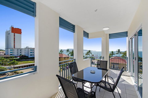 Madison Ocean Breeze Apartments - South Australia Travel 13