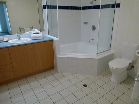 Madison Ocean Breeze Apartments - South Australia Travel 33