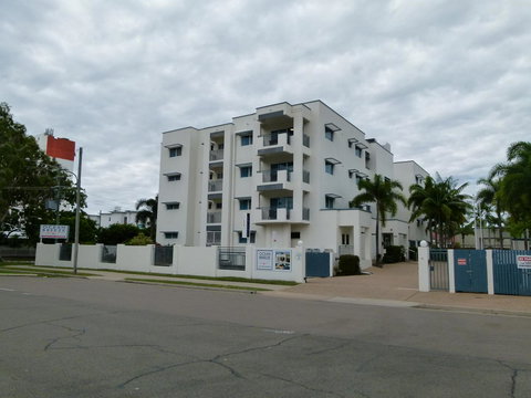Madison Ocean Breeze Apartments - South Australia Travel 6