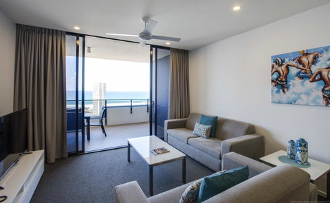 Synergy Broadbeach - Official - South Australia Travel 2
