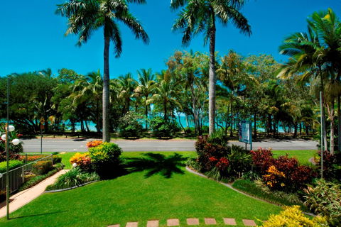 Argosy On The Beach - South Australia Travel 8