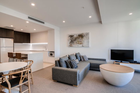 Iconic Kirra Beach Resort - South Australia Travel 4