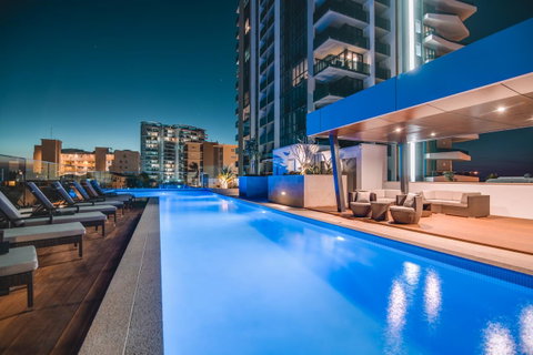 Iconic Kirra Beach Resort - South Australia Travel 20