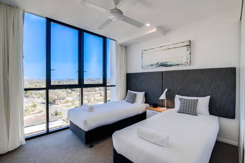 Iconic Kirra Beach Resort - South Australia Travel 37
