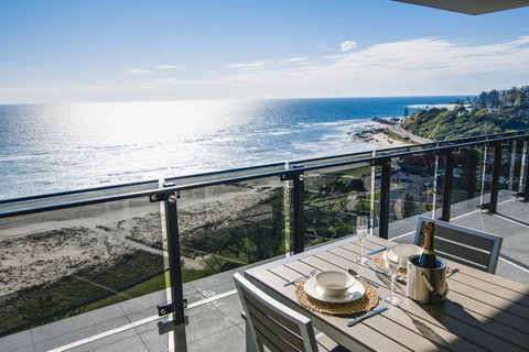 Iconic Kirra Beach Resort - South Australia Travel 26