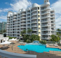 Broadbeach Holiday Apartments - South Australia Travel