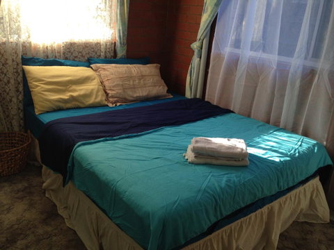 XYL Pets Friendly Seaside Boutique Guesthouse - South Australia Travel 23