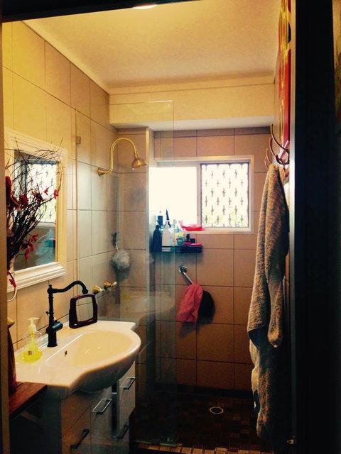 XYL Pets Friendly Seaside Boutique Guesthouse - South Australia Travel 18
