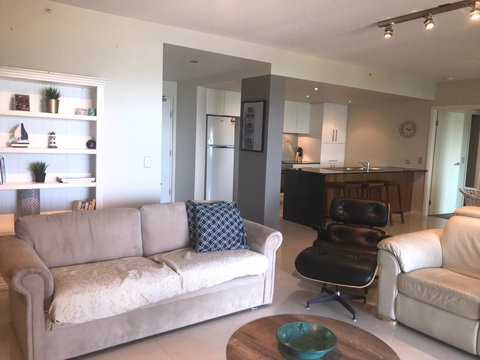 Proximity Waterfront Apartments - South Australia Travel 5