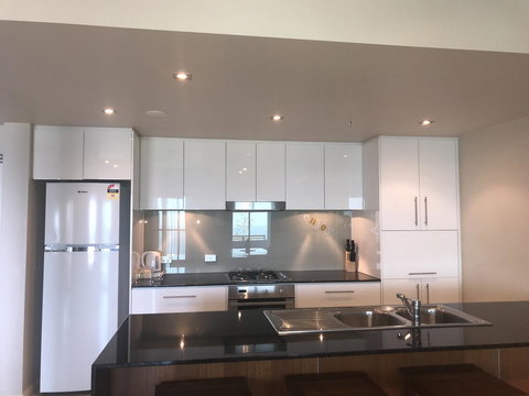 Proximity Waterfront Apartments - South Australia Travel 7