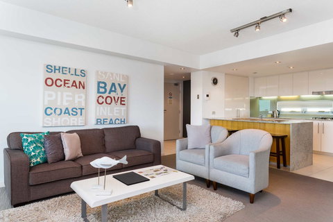 Proximity Waterfront Apartments - South Australia Travel 32