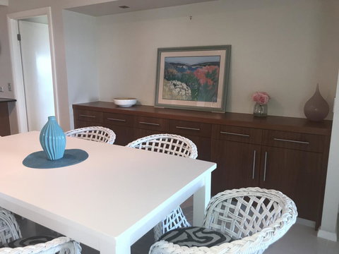 Proximity Waterfront Apartments - South Australia Travel 8