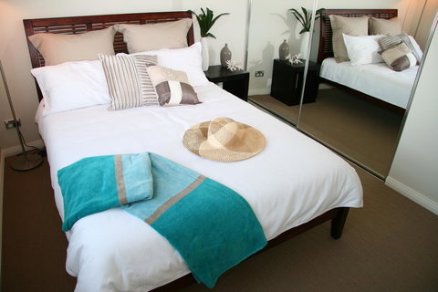 Proximity Waterfront Apartments - South Australia Travel 33