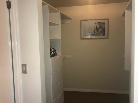 Proximity Waterfront Apartments - South Australia Travel 3