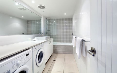 Peninsular Beachfront Resort - South Australia Travel 24