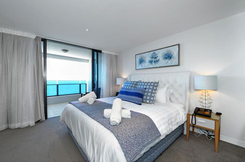 Soul Surfers Paradise - Gclr - South Australia Travel 13