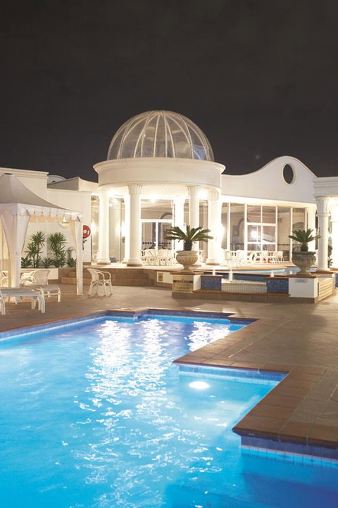 The Phoenician Resort - South Australia Travel 12