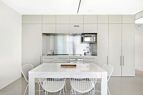 ULTIQA Air On Broadbeach - South Australia Travel 35