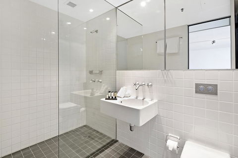 ULTIQA Air On Broadbeach - South Australia Travel 31